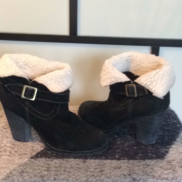 😍5/$20 ! Qupid faux fur trim high heel booties sz 8 - Picture 2 of 10